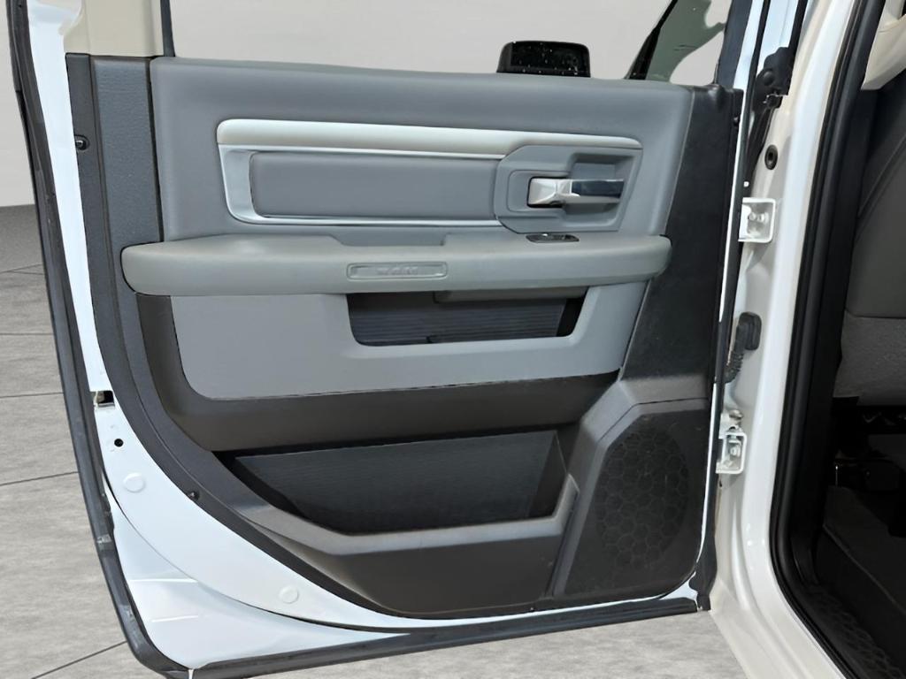 used 2019 Ram 1500 Classic car, priced at $19,785