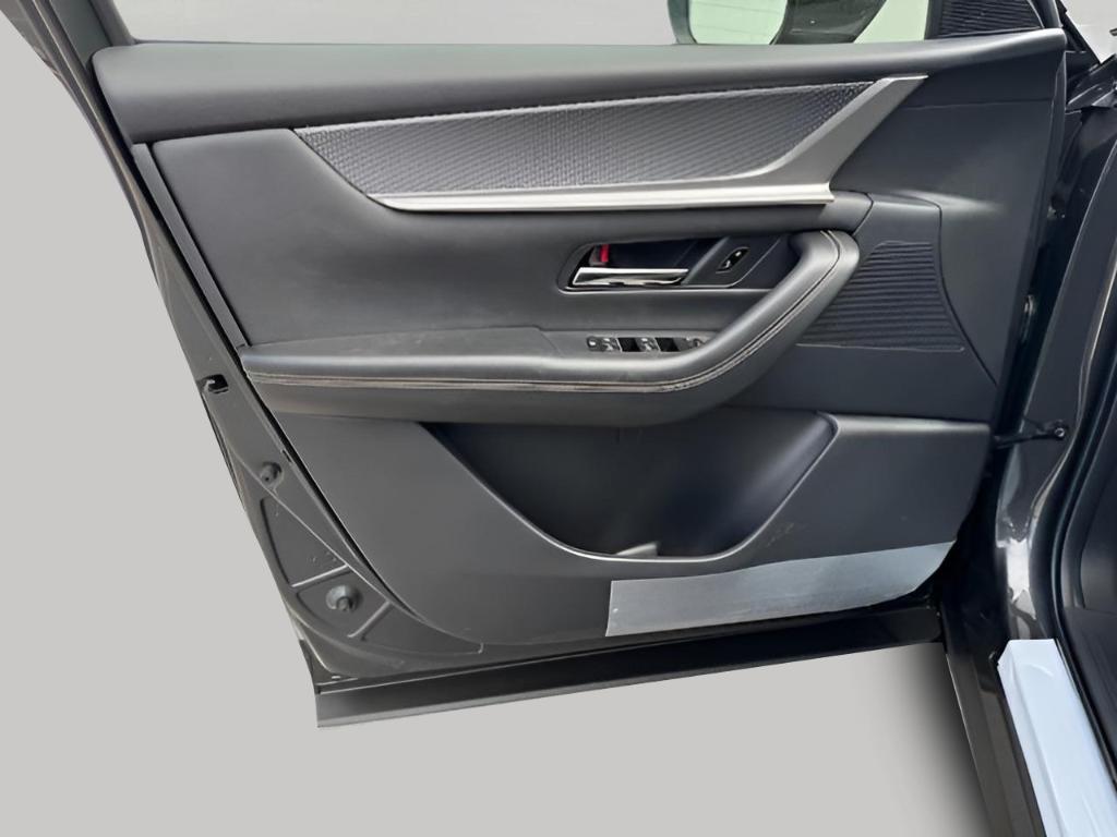 new 2025 Mazda CX-90 car, priced at $43,095
