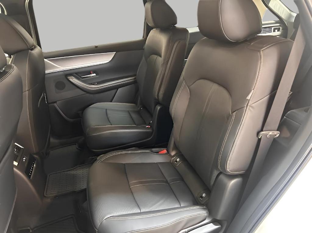 new 2025 Mazda CX-90 car, priced at $42,315