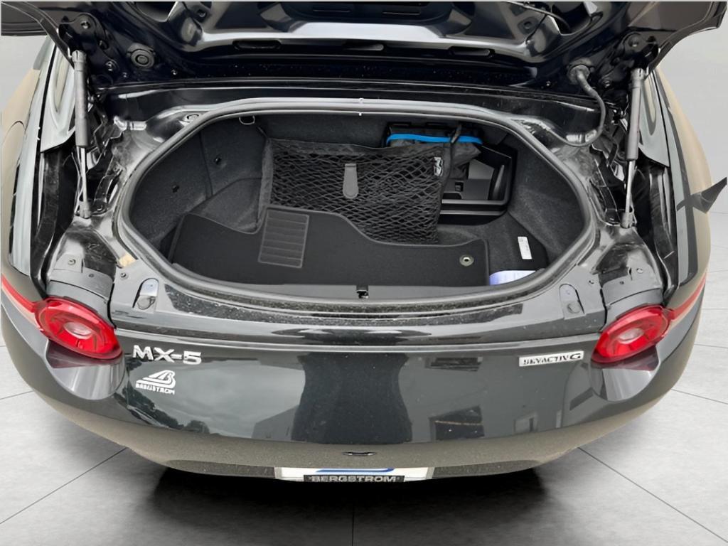 new 2025 Mazda MX-5 Miata RF car, priced at $38,372