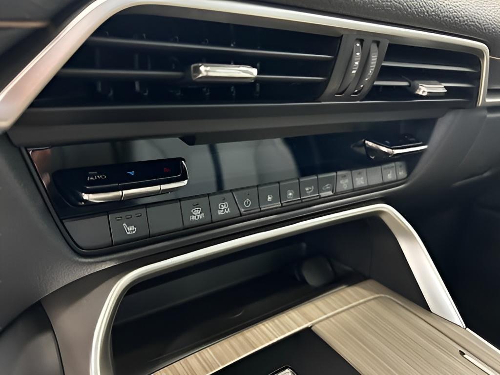 new 2025 Mazda CX-70 car, priced at $56,659