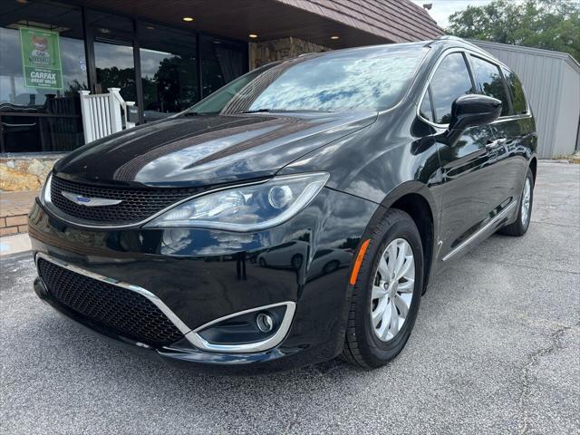 used 2019 Chrysler Pacifica car, priced at $16,998