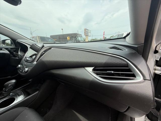 used 2022 Chevrolet Malibu car, priced at $18,998