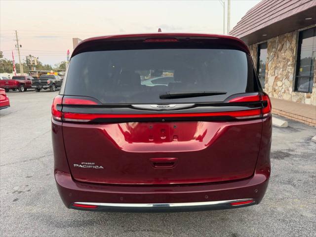 used 2021 Chrysler Pacifica car, priced at $16,998