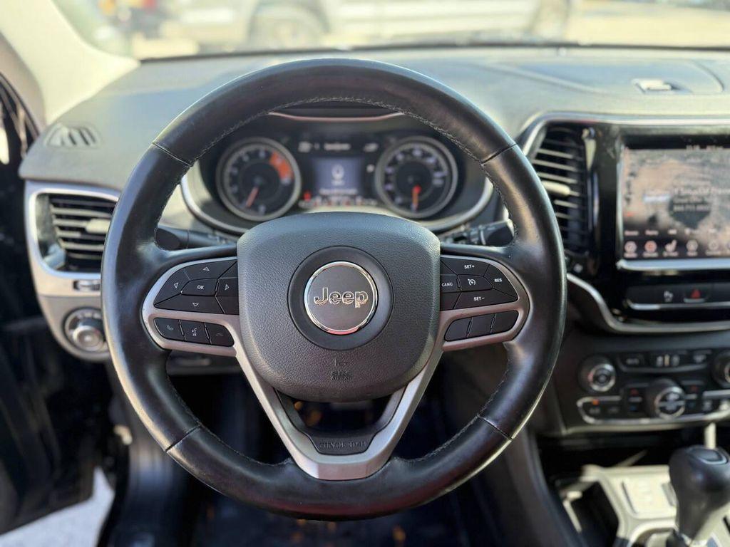 used 2019 Jeep Cherokee car, priced at $13,998