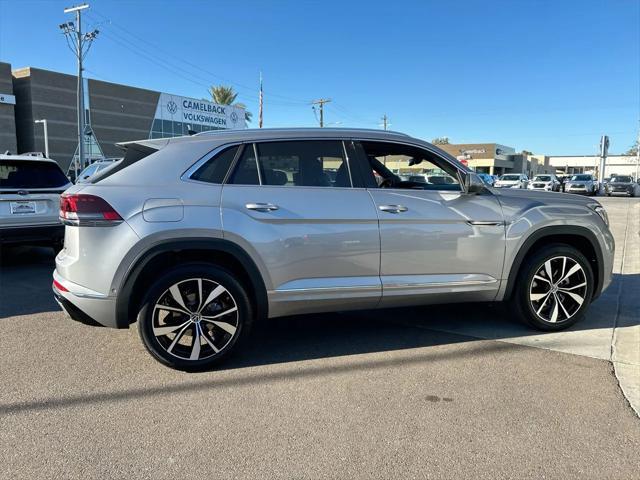 new 2025 Volkswagen Atlas Cross Sport car, priced at $52,451