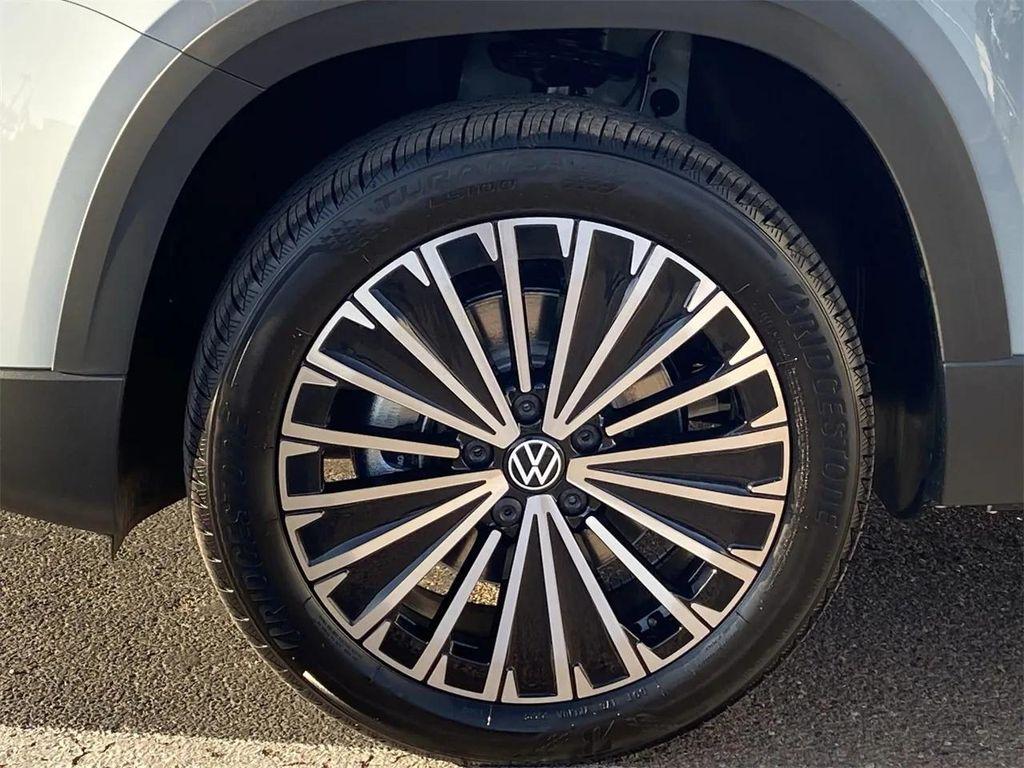 new 2025 Volkswagen Taos car, priced at $27,825