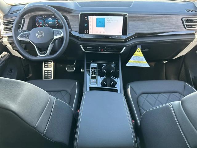 new 2025 Volkswagen Atlas car, priced at $53,439