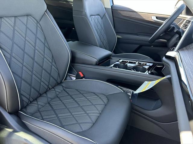 new 2025 Volkswagen Atlas car, priced at $53,439