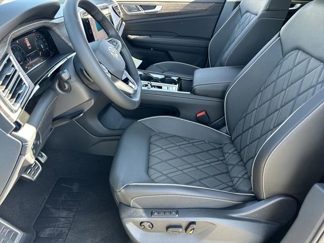 new 2025 Volkswagen Atlas car, priced at $53,439