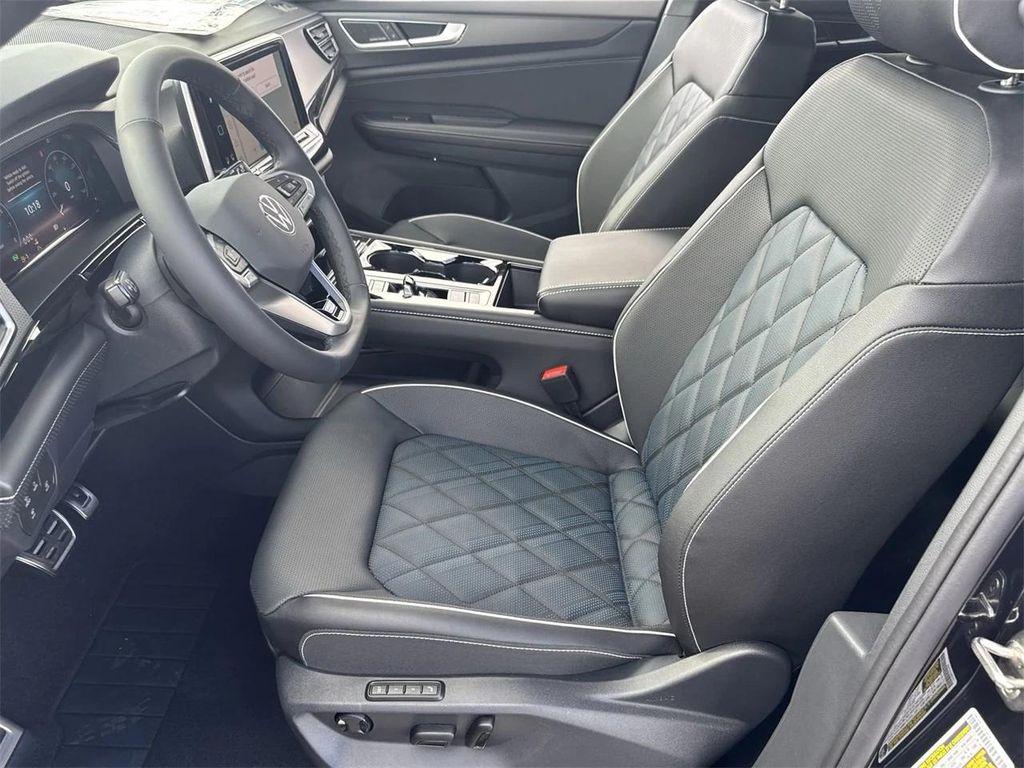 new 2025 Volkswagen Atlas Cross Sport car, priced at $47,958