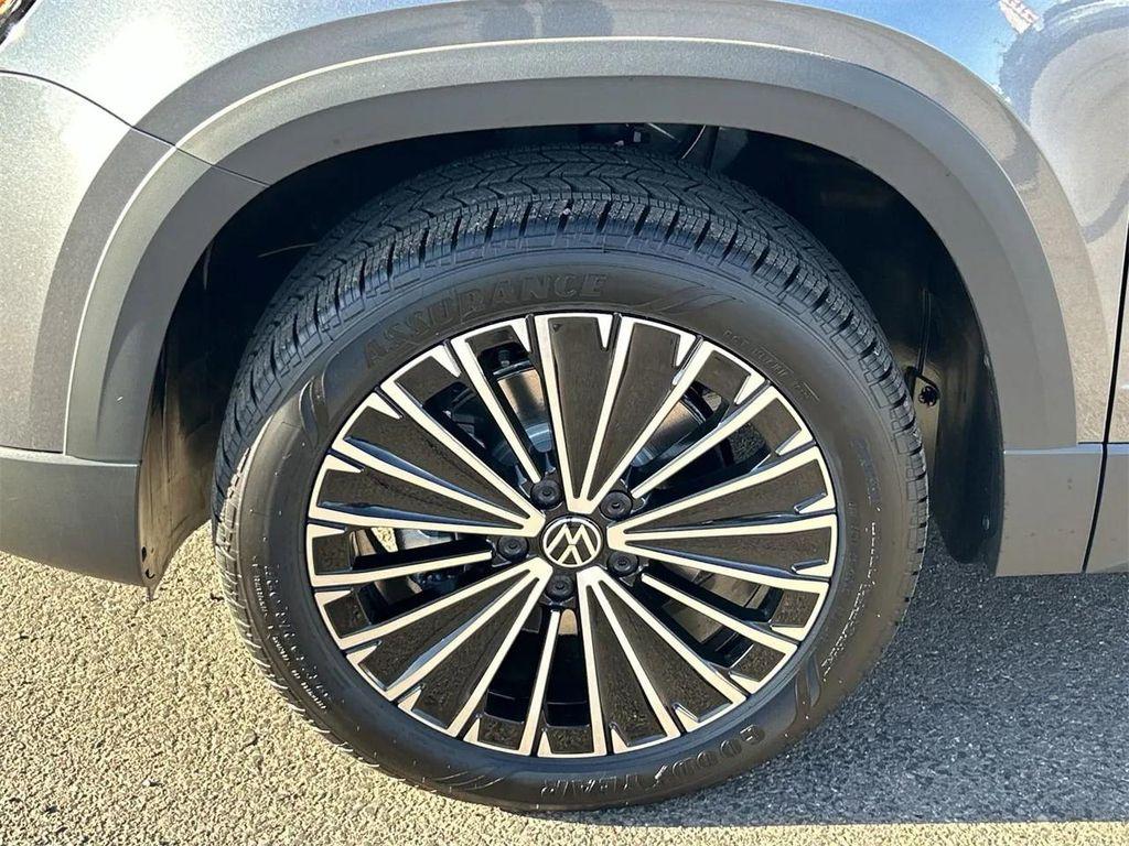 new 2025 Volkswagen Taos car, priced at $27,876