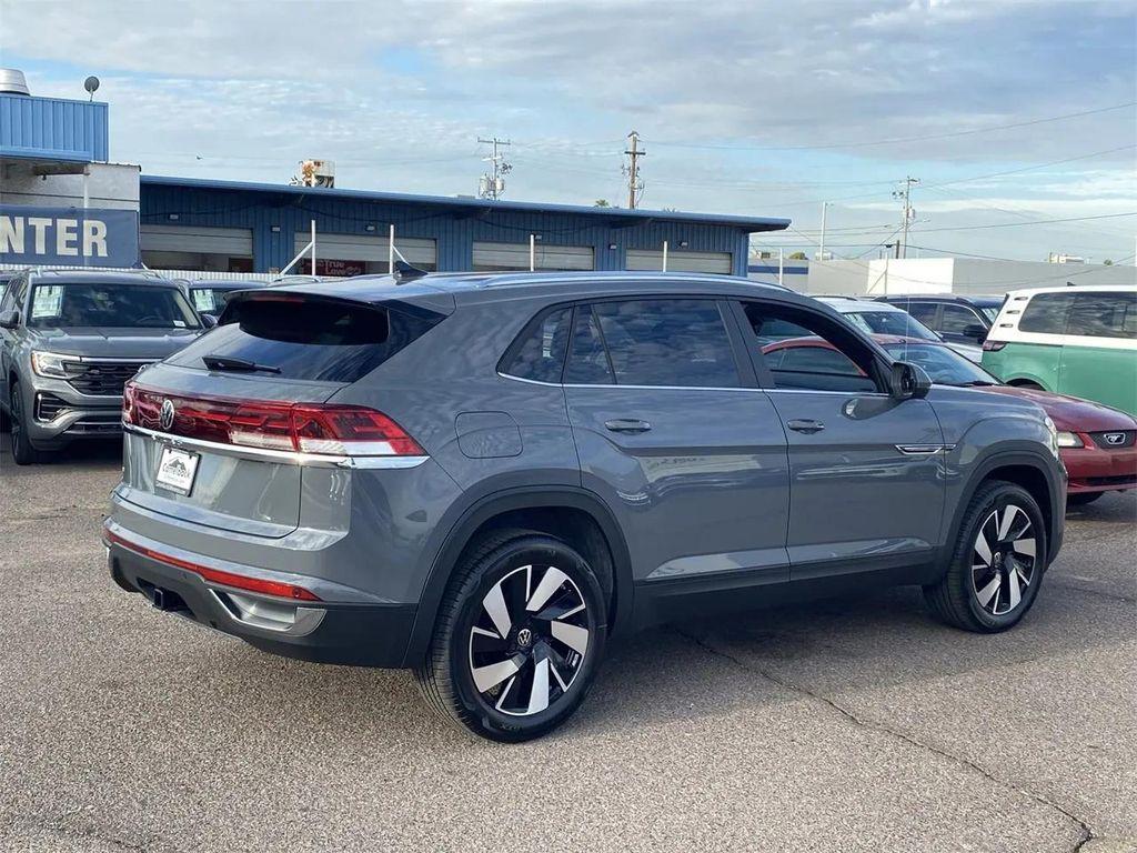 new 2026 Volkswagen Atlas Cross Sport car, priced at $44,812