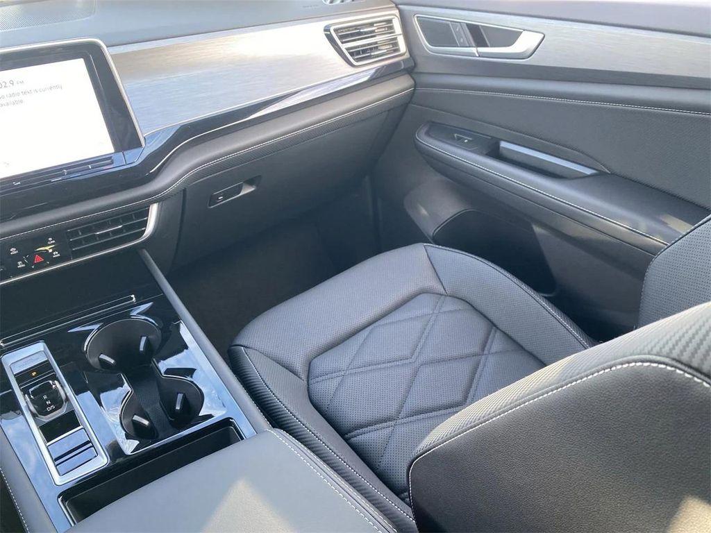 new 2026 Volkswagen Atlas Cross Sport car, priced at $44,812