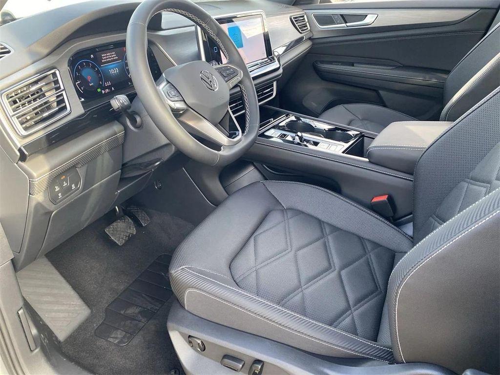 new 2026 Volkswagen Atlas Cross Sport car, priced at $44,812