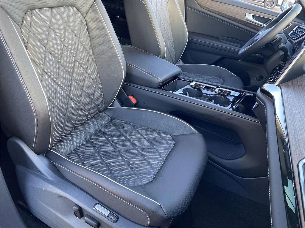 new 2026 Volkswagen Atlas car, priced at $56,638