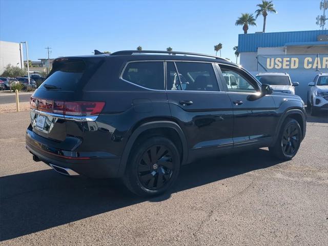 new 2025 Volkswagen Atlas car, priced at $44,856