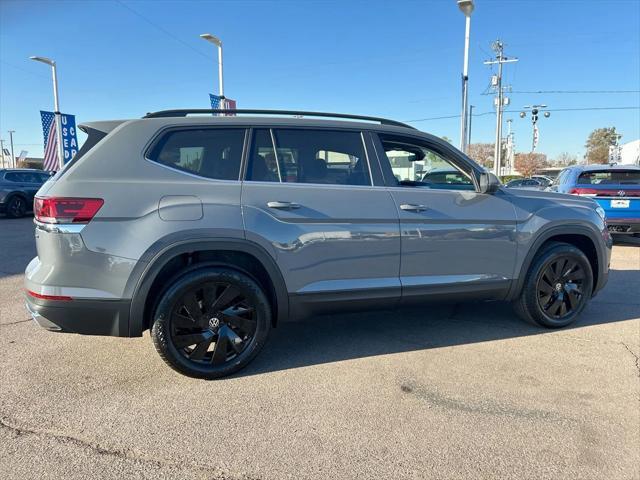 new 2025 Volkswagen Atlas car, priced at $43,857