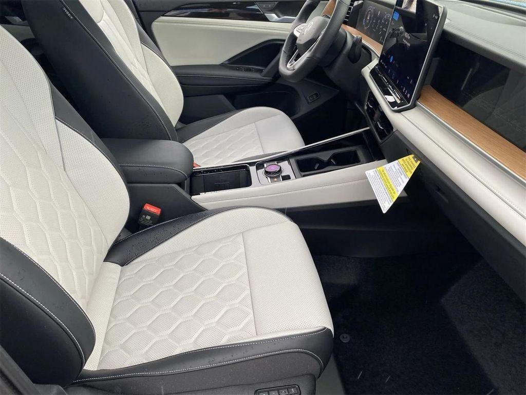 new 2026 Volkswagen Tiguan car, priced at $43,815