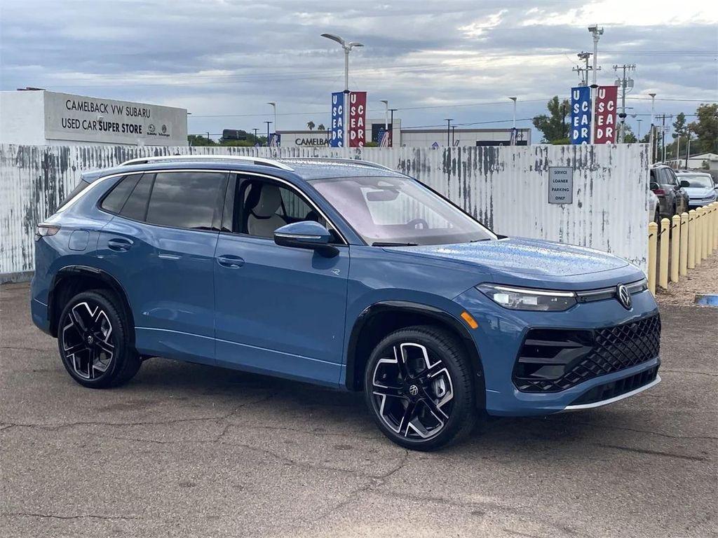 new 2026 Volkswagen Tiguan car, priced at $43,815