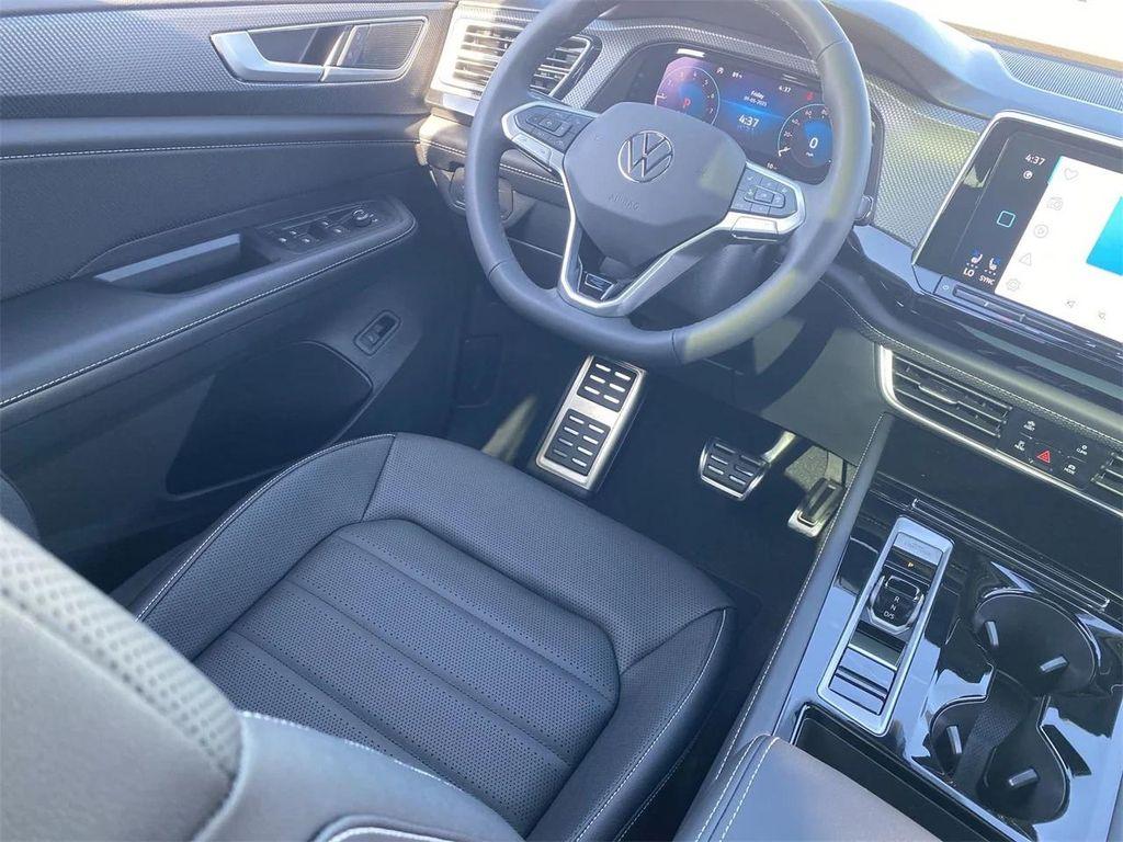 new 2026 Volkswagen Atlas Cross Sport car, priced at $53,301