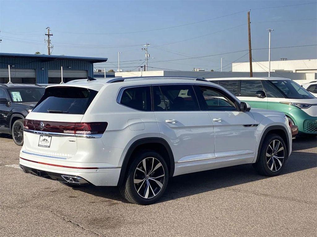 new 2025 Volkswagen Atlas car, priced at $50,735