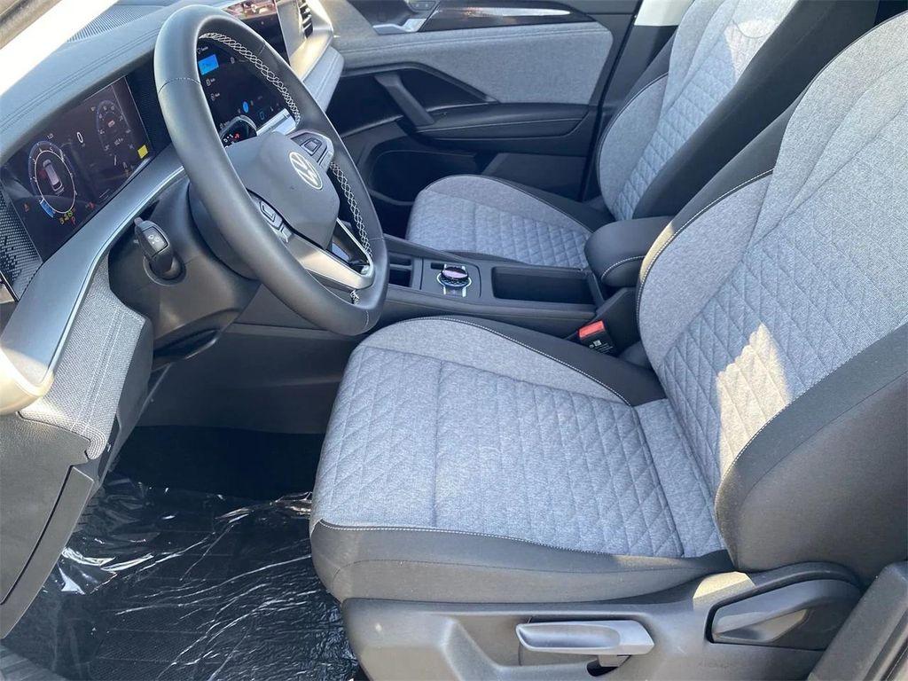 new 2025 Volkswagen Tiguan car, priced at $28,836