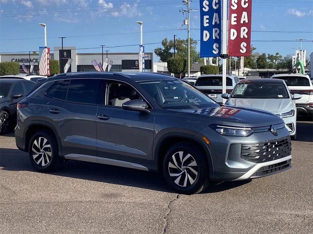 new 2025 Volkswagen Tiguan car, priced at $28,836