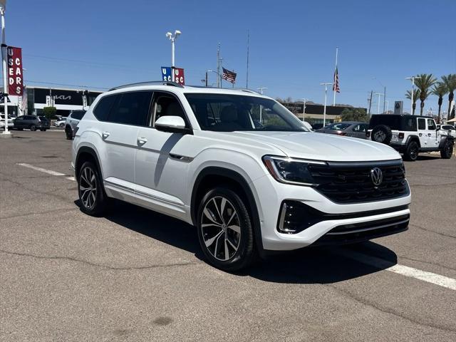 new 2025 Volkswagen Atlas car, priced at $53,894