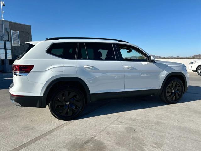 new 2025 Volkswagen Atlas car, priced at $44,260