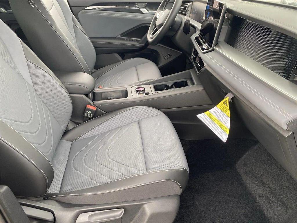 new 2025 Volkswagen Tiguan car, priced at $30,909