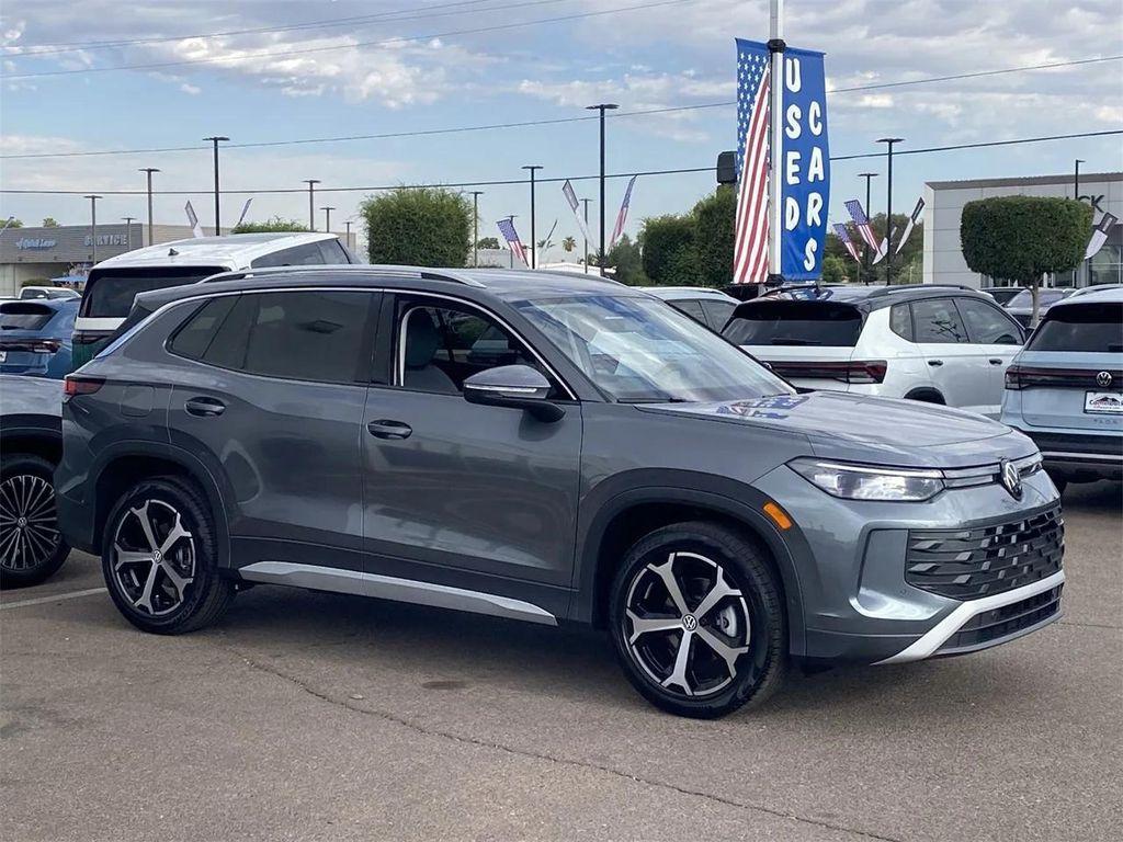 new 2025 Volkswagen Tiguan car, priced at $30,909