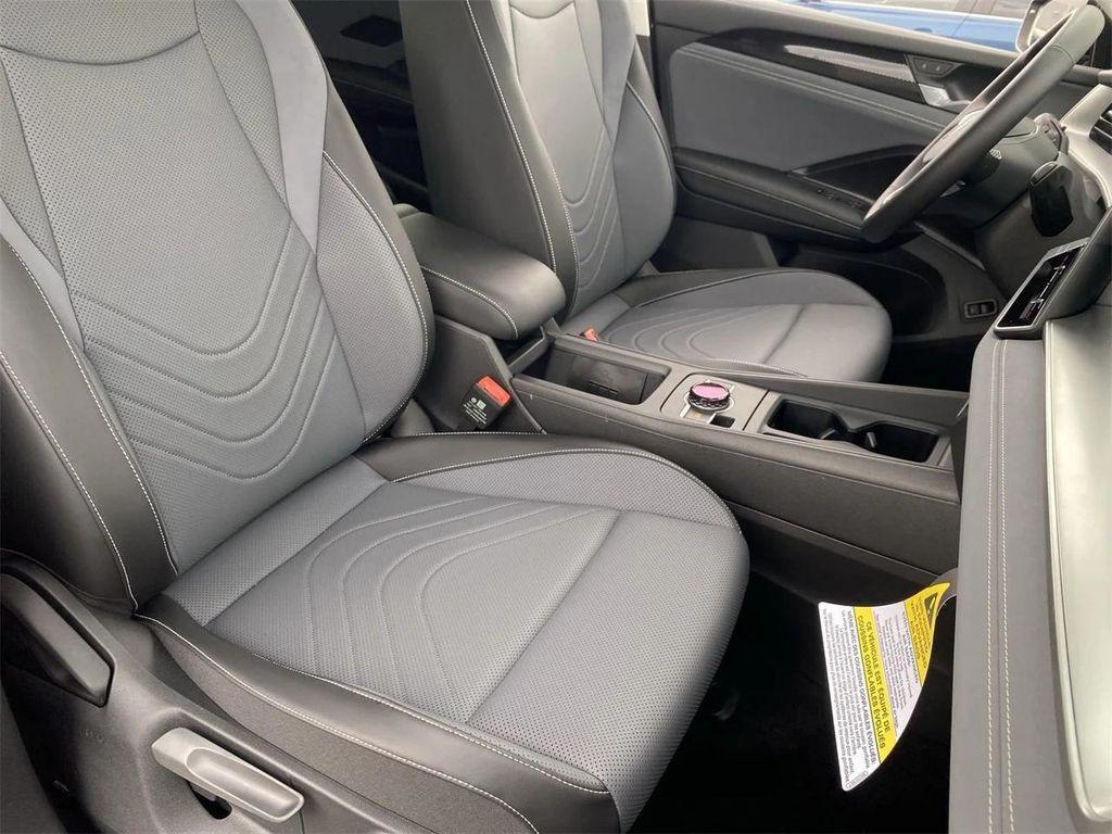 new 2025 Volkswagen Tiguan car, priced at $30,909