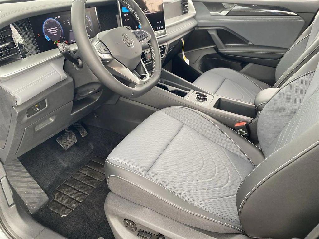 new 2025 Volkswagen Tiguan car, priced at $30,909