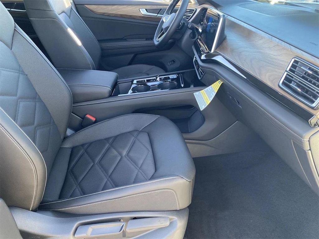 new 2026 Volkswagen Atlas car, priced at $45,729