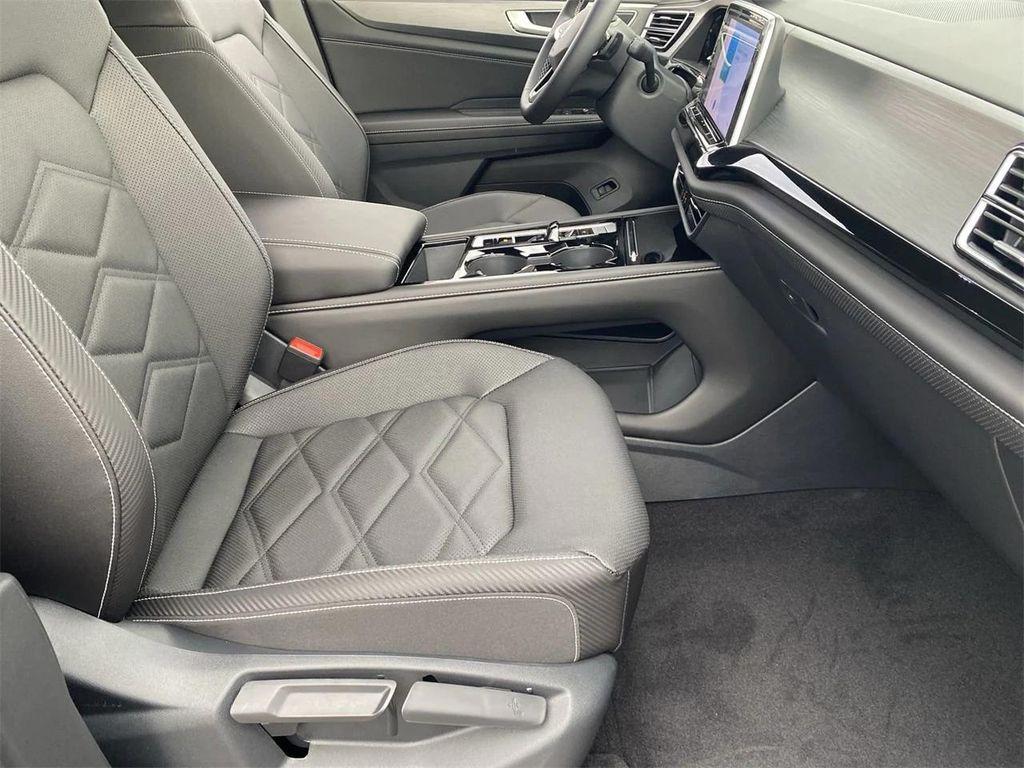 new 2026 Volkswagen Atlas Cross Sport car, priced at $46,607