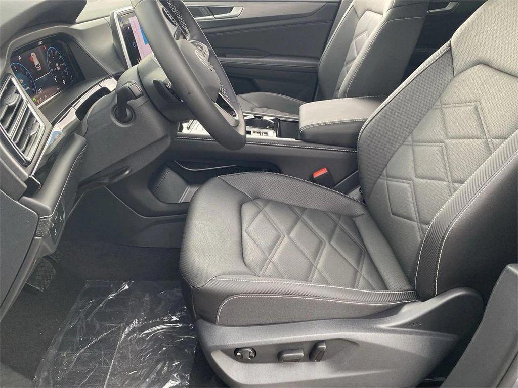 new 2026 Volkswagen Atlas Cross Sport car, priced at $46,607