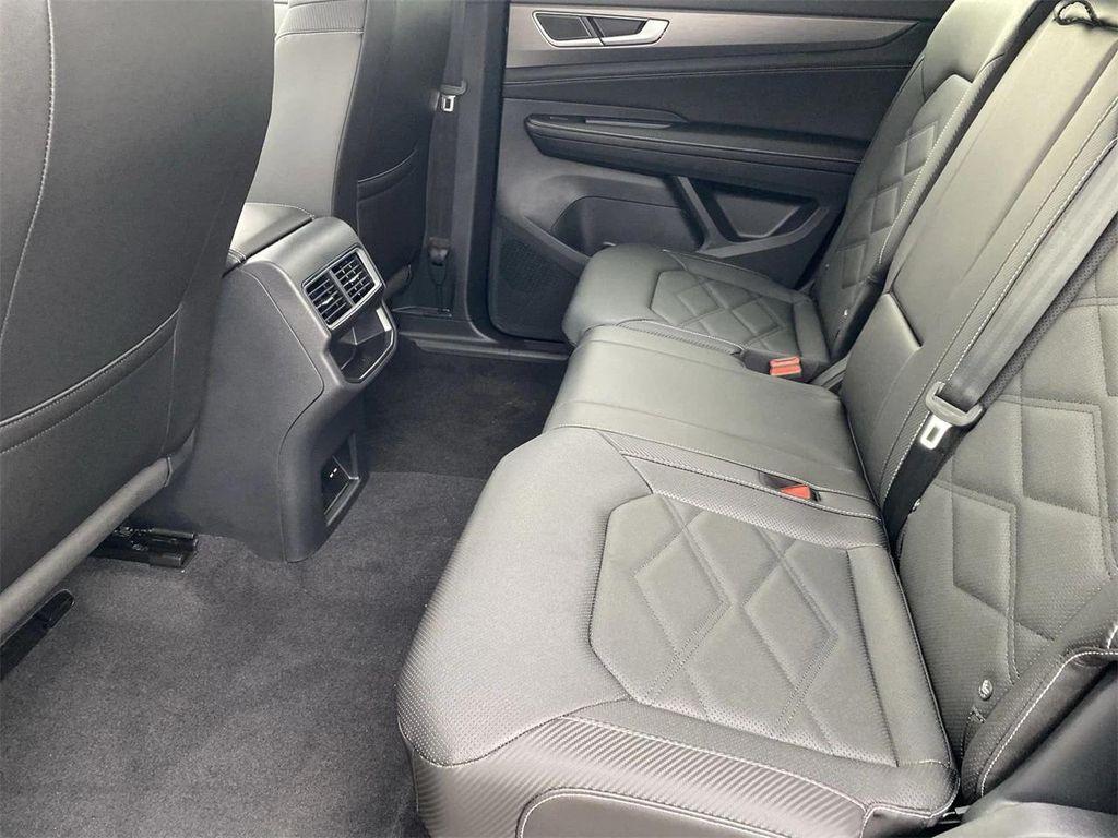 new 2026 Volkswagen Atlas Cross Sport car, priced at $46,607