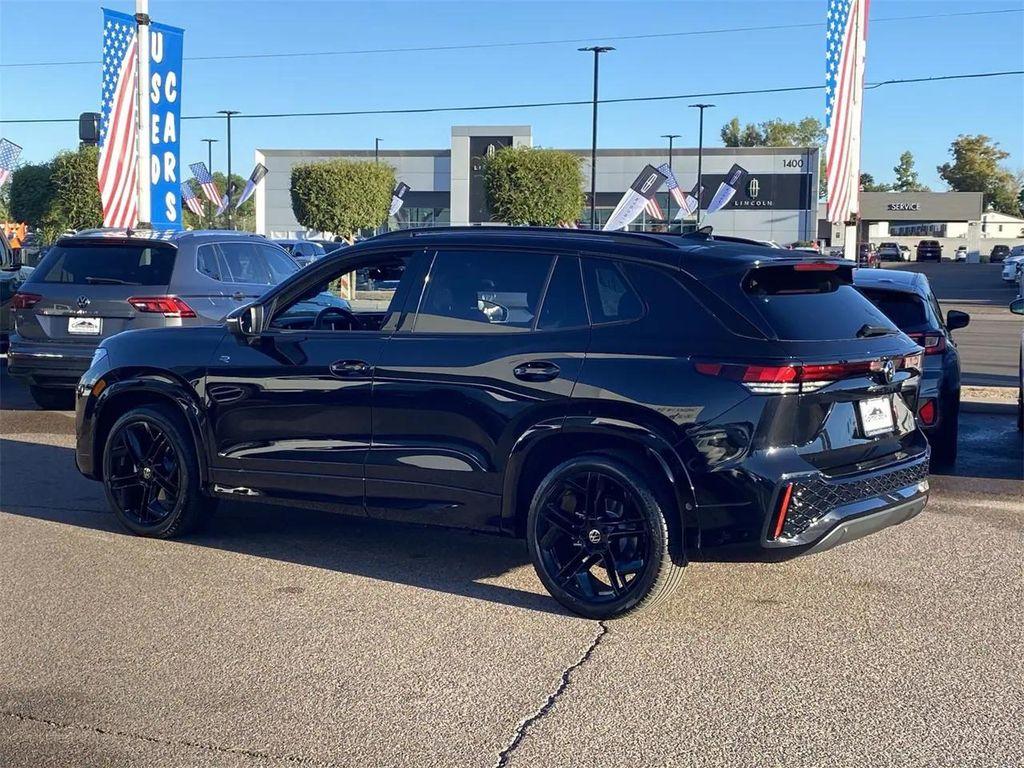 new 2026 Volkswagen Tiguan car, priced at $38,802