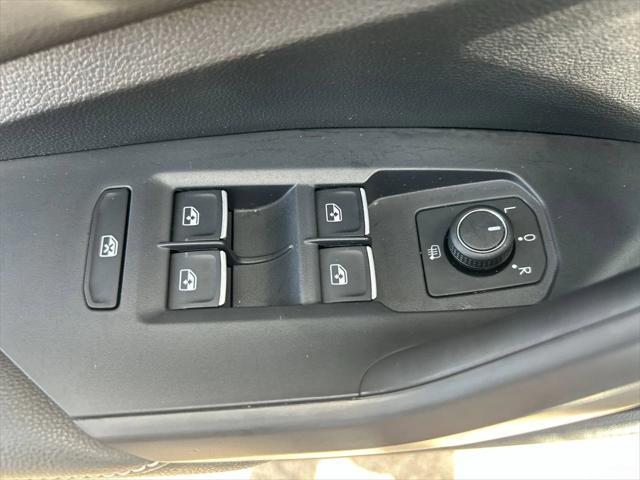 new 2025 Volkswagen Jetta car, priced at $23,984