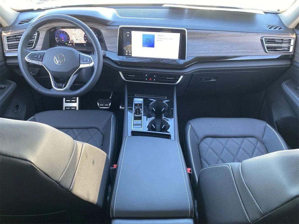 new 2025 Volkswagen Atlas car, priced at $49,614