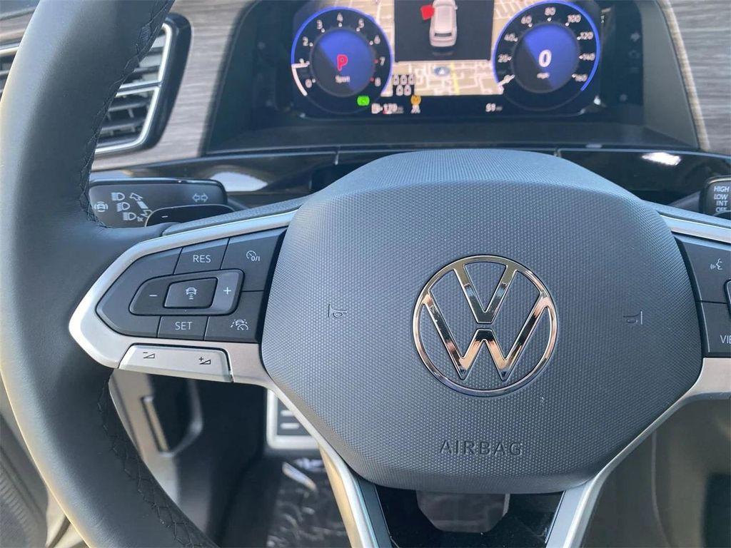new 2025 Volkswagen Atlas car, priced at $49,614