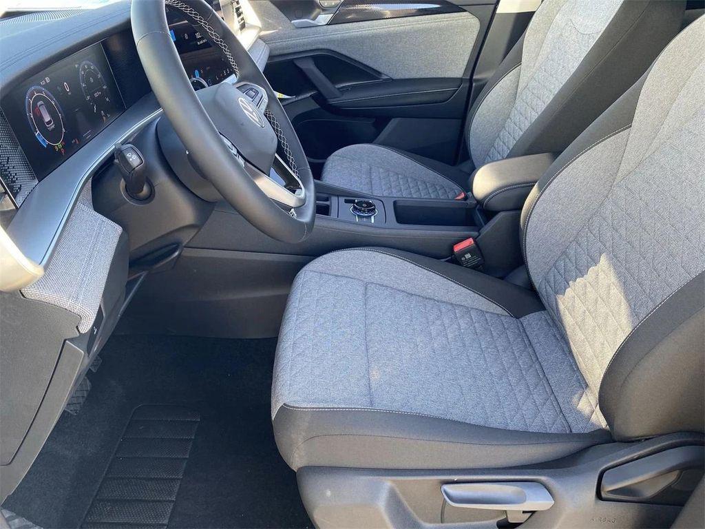 new 2025 Volkswagen Tiguan car, priced at $29,857