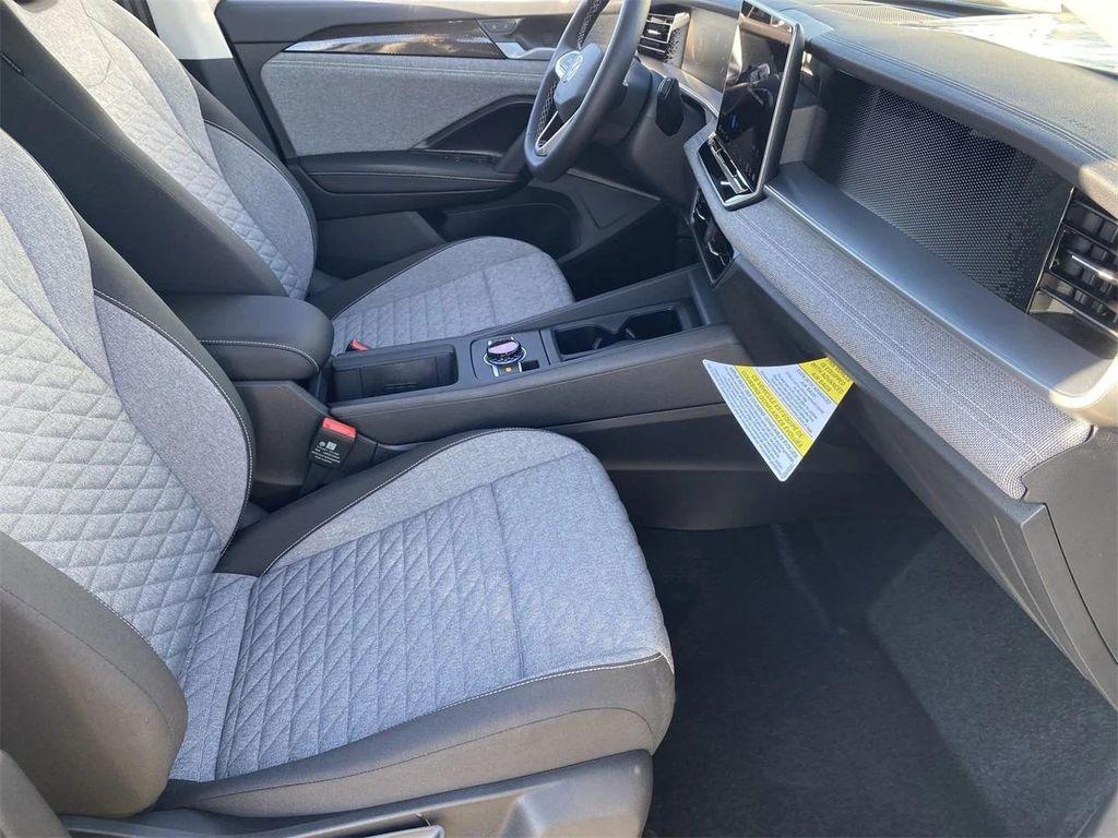 new 2025 Volkswagen Tiguan car, priced at $29,857