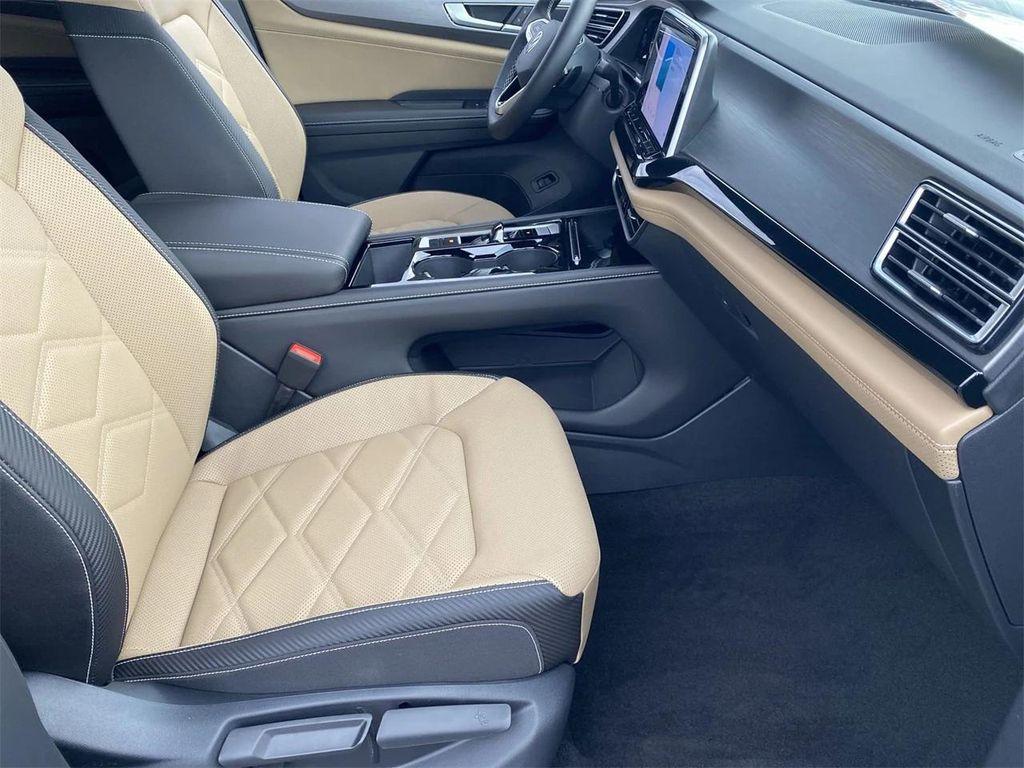 new 2026 Volkswagen Atlas Cross Sport car, priced at $47,864