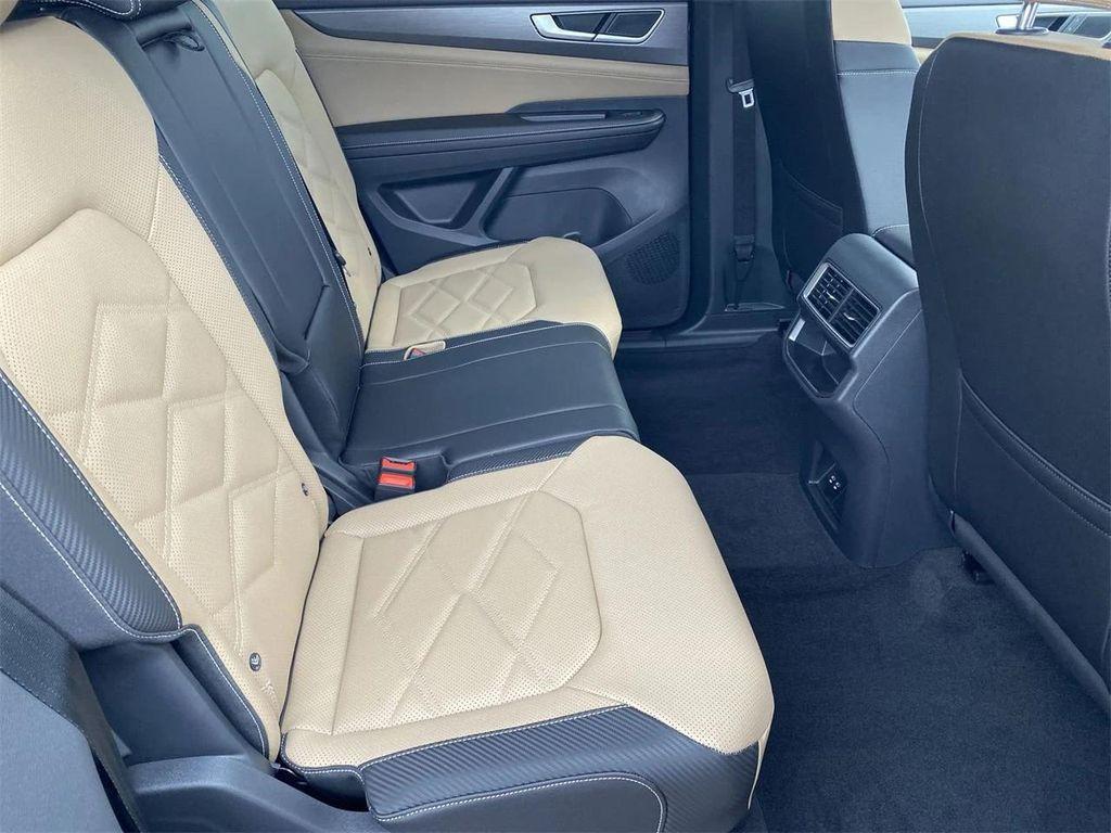 new 2026 Volkswagen Atlas Cross Sport car, priced at $47,864