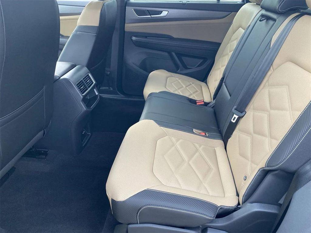 new 2026 Volkswagen Atlas Cross Sport car, priced at $47,864