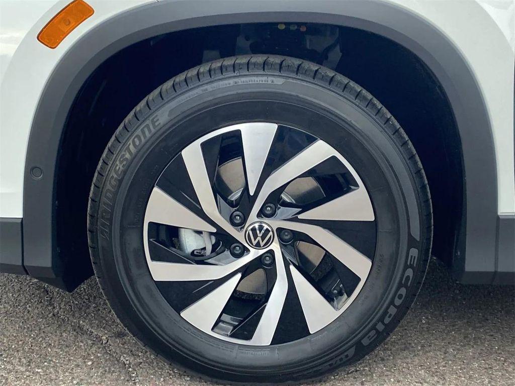 new 2025 Volkswagen Tiguan car, priced at $29,031