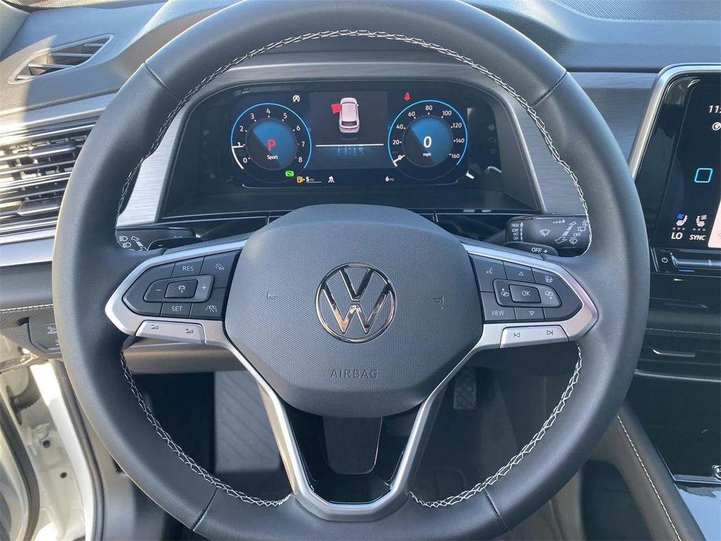 new 2026 Volkswagen Atlas Cross Sport car, priced at $44,812
