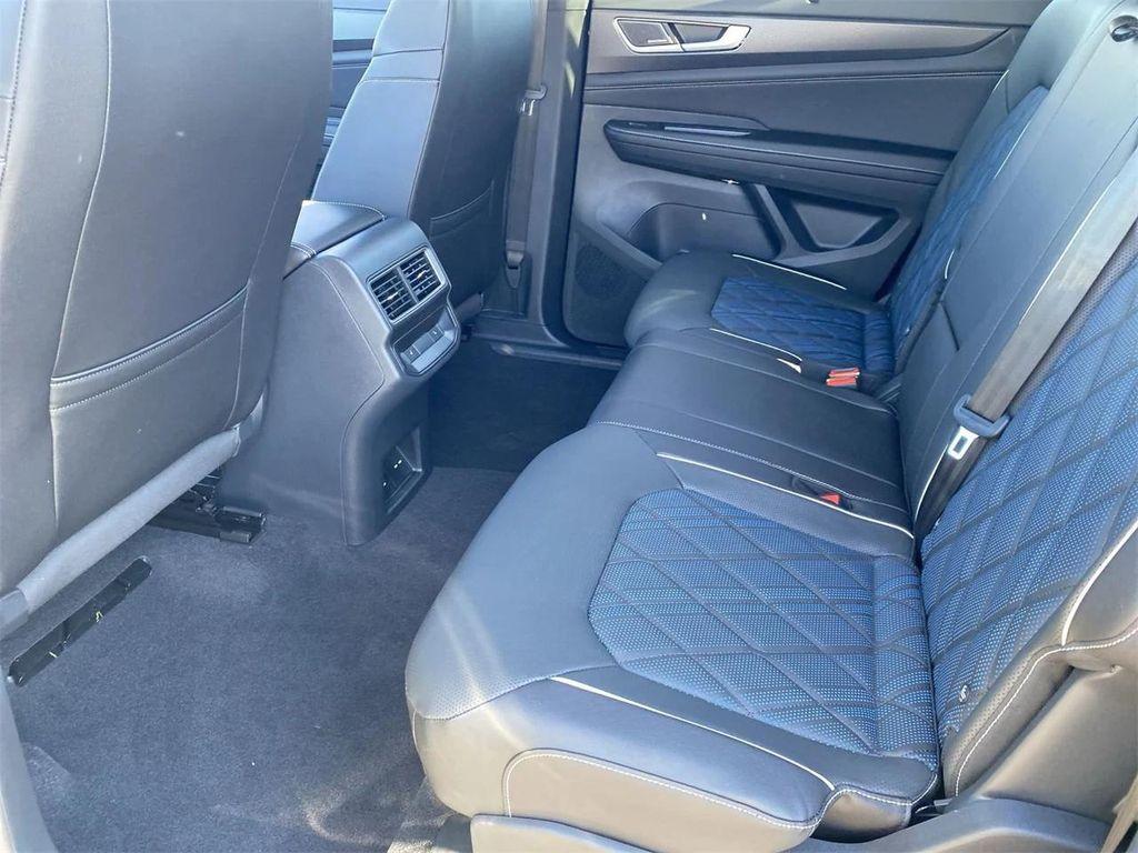 new 2026 Volkswagen Atlas Cross Sport car, priced at $55,796